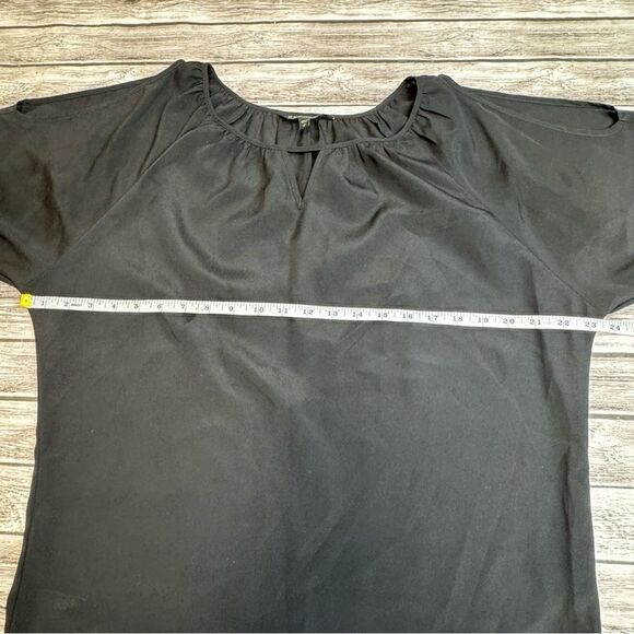 Express Women's Black Cold Shoulder Blouse S SM Small Oversized Lightweight Top - Picture 11 of 13